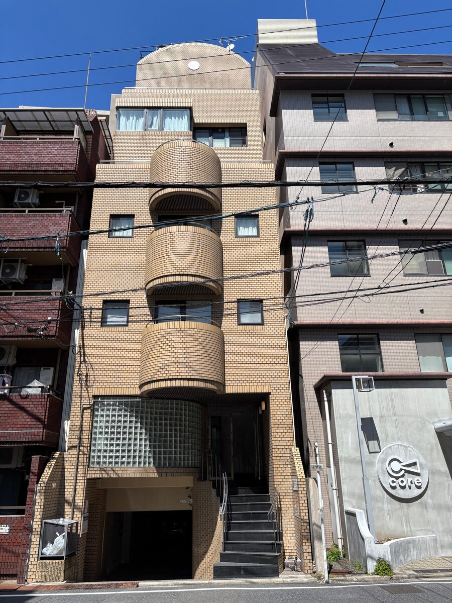 ラクセス十日市の外観